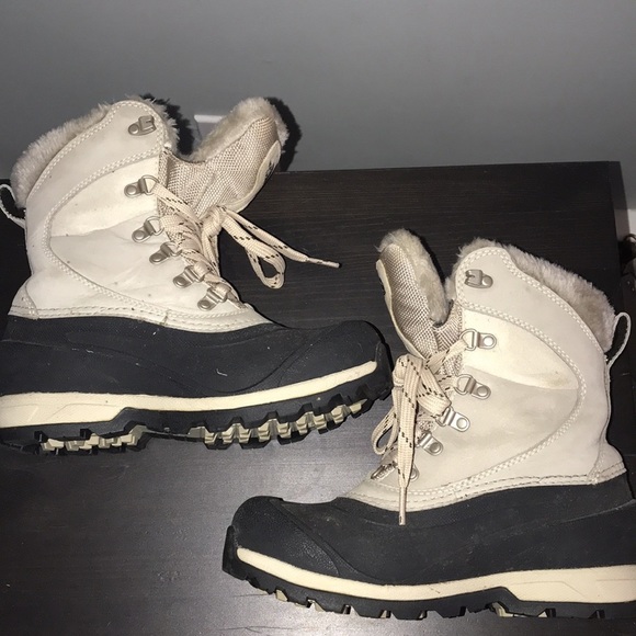 The North Face Boots Size 5.5 - Picture 7 of 8